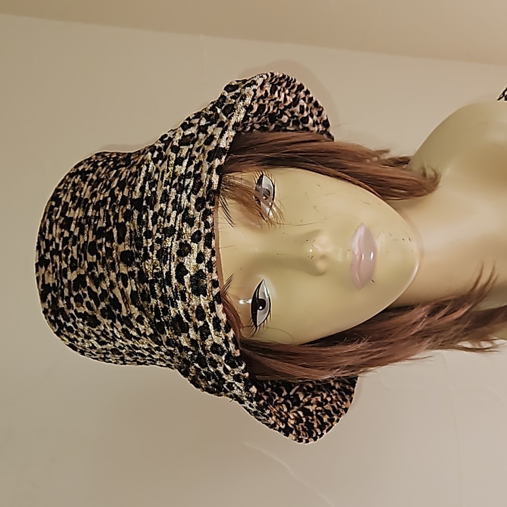 LEOPARD BUCKET HAT‎